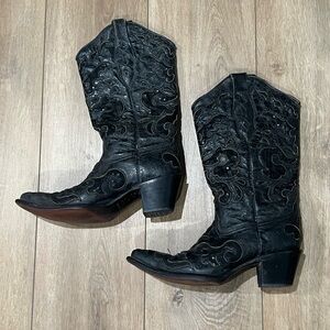 Corral Women’s Black Western Leather Boots with Sequin Inlay size 7